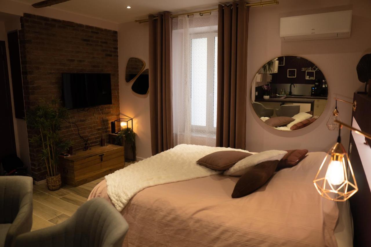 Studio Coeur De Ville Sanary Tres Cosy Parking Eksteriør billede