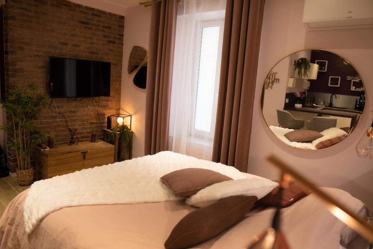 Studio Coeur De Ville Sanary Tres Cosy Parking Eksteriør billede